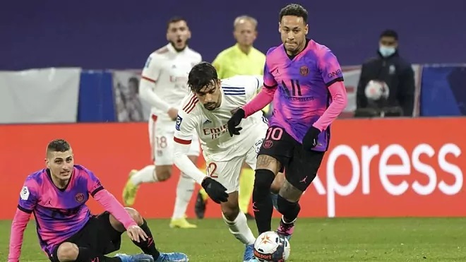 PSG against Lyon